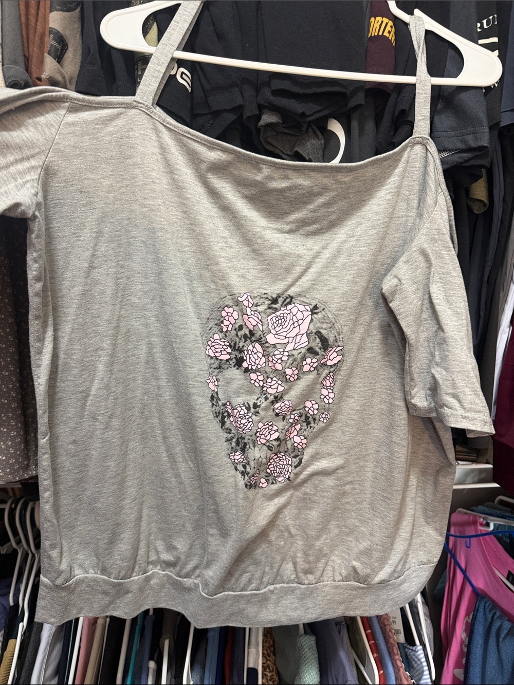 Women’s Cold-Shoulder Grey Top with Pink Floral Skull